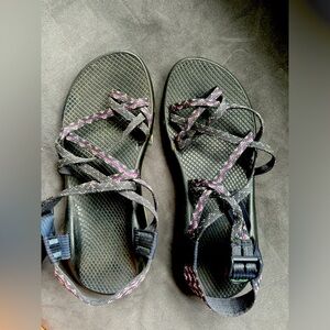 Chaco Z2 Adjustable Strap Sandal. Women’s size 10. Like New